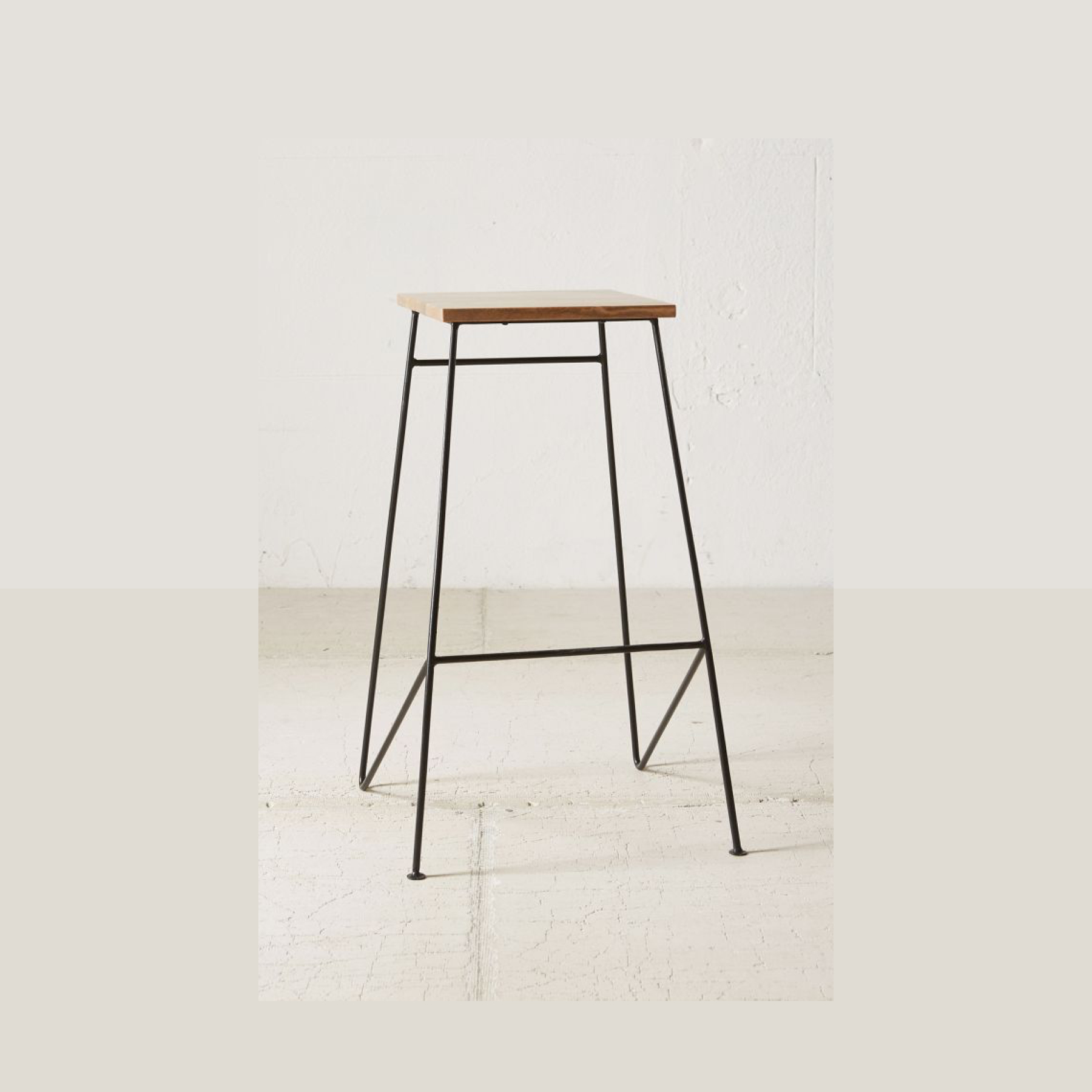 ALL-SORTS-OF-BAR-STOOL-URBANOUTFITTERS