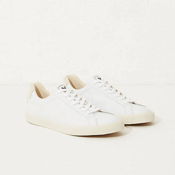 ALL-SORTS-OF-ECO-FRIENDLY-SNEAKER-VEJA-WHITE